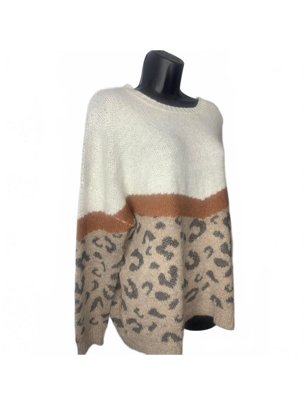 Easel Women's Medium Crew Neck Sweater Cream, Brown, Leopard 100% Acrylic